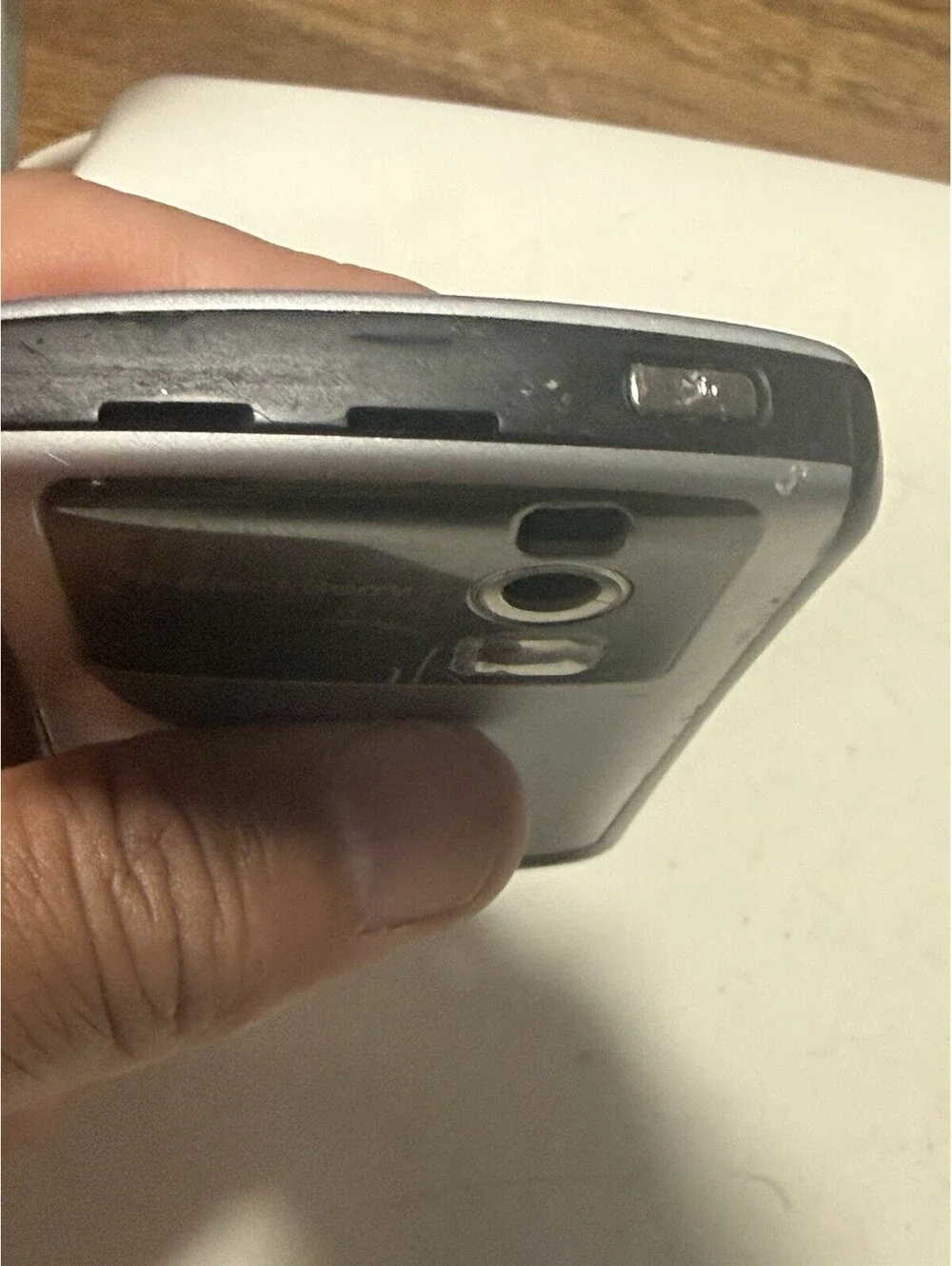 BlackBerry Curve 8300 Titanium Gray ( AT&T ) Smartphone ( Not Working) No Power